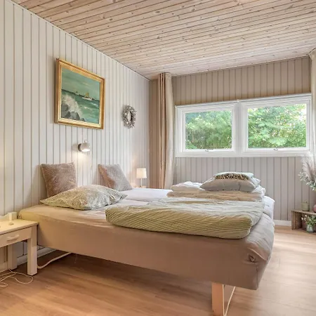 Dejligt, Hyggeligt Og Indrettet Sj428 Harboør